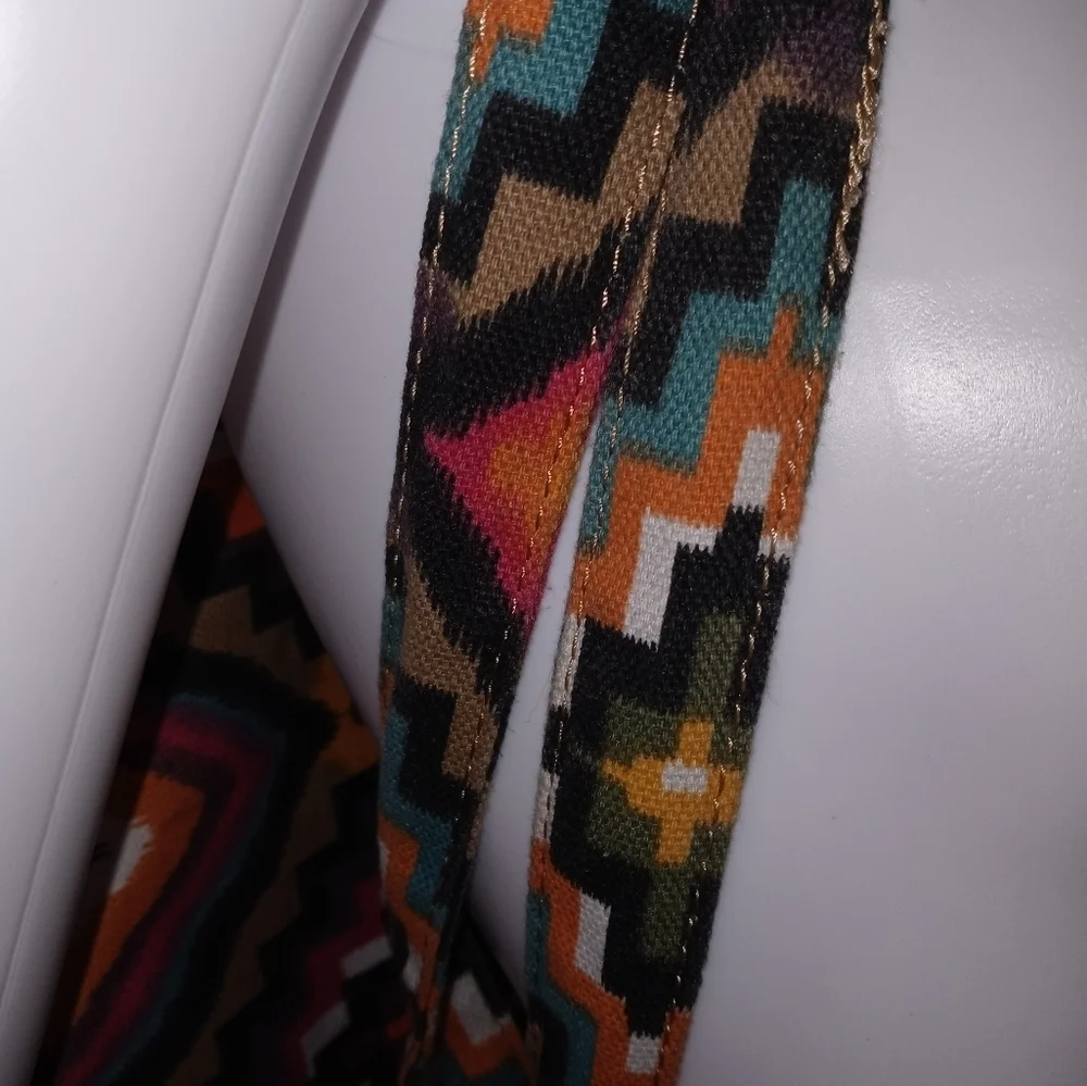 Skechers Aztec Print Canvas Cinch Hobo Backpack 73901 lined drawstring closure